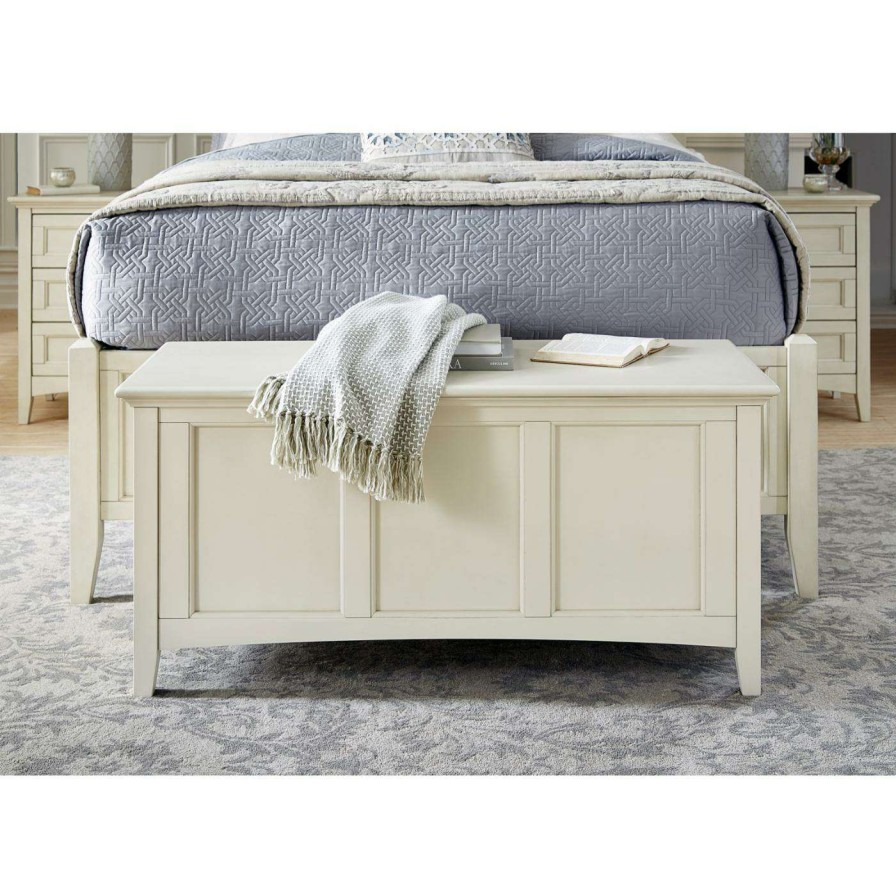 Indoor Benches * | Buy Bedroom Benches A-America Northlake Storage Trunk